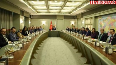 Gözler AKPde: Kritik MYK başladı