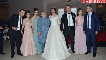 Yazıcı ve Duvarcı dünyaevine girdi