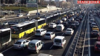 Ücretsiz toplu taşıma süresi uzatıldı