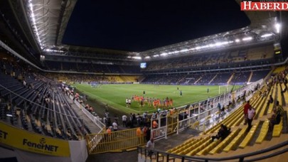 Fenerbahçe Yönetimi En Ucuz Bileti 50 TLye Düşürdü