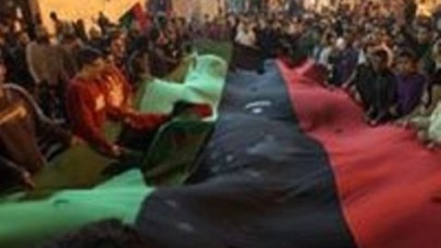 Fransa:  Libya'ya hava harekatı yapılacak