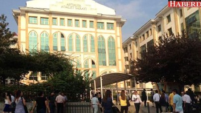 Antalya Adliyesinde canlı bomba paniği!
