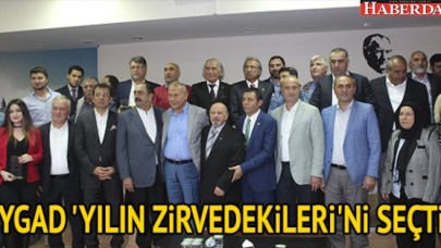 İYGAD Yılın Zirvedekilerini seçti
