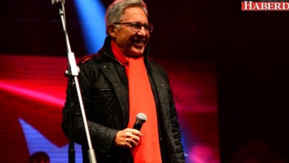 Beylikdüzünde 29 Ekimde Livaneli fırtınası