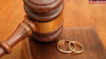 Boşanmaların En Popüler Sebebi: Facebook