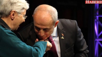 Akgün: Öğretmenlerin özlük hakları en iyi duruma getirilmeli!