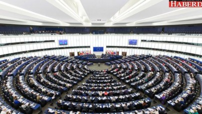 APdeki Oylamadan Sonra İngiltereden Türkiyeye Destek