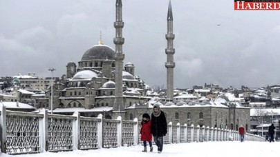 Meteoroloji Uyardı! İstanbula 3 Gün Kar Yağacak