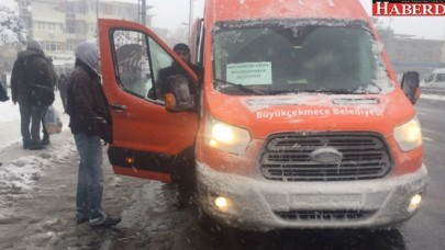 Büyükçekmece Belediyesi’nden mahsur kalanlara ulaşım hizmeti