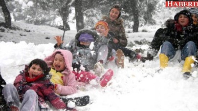 İstanbulda Okullar Yarın Tatil