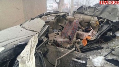 Türk Kargo Uçağı Kırgızistanda Binaların Üzerine Düştü 32 Kişi Öldü