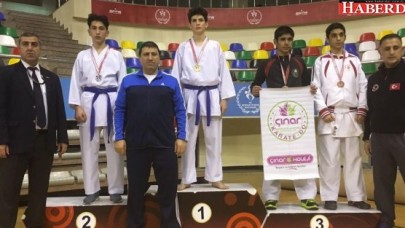 Çatalca Belediyesi Karate Takımı Türkiye Şampiyonası’na gidiyor