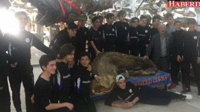 GENÇ ŞAMPİYONLARA BALIK DOPİNGİ