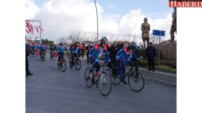 Büyükçekmeceli gençlerden 330 kilometrelik zafer koşusu!