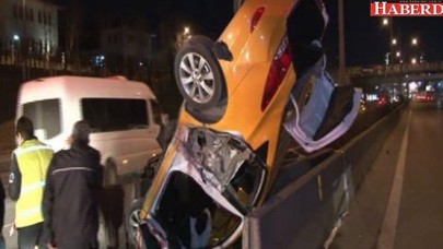 Kadıköyde feci kaza: 1 ölü, 2 yaralı