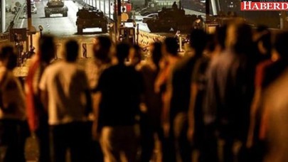 Gece Ankarayı Karıştıran Darbe İddiası: Vatandaşlar Sokağa İndi