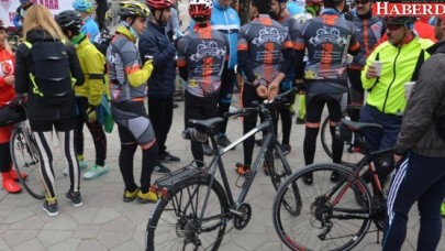 Şehitlerimiz için pedal çevirdiler