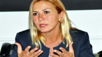 "Fikirlerin özgürce dile gelmesi lazım"