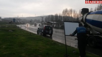 Görüntü kirliliği oluşturan tabelalar kaldırılıyor