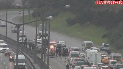 TEMde feci kaza... Trafik durdu!