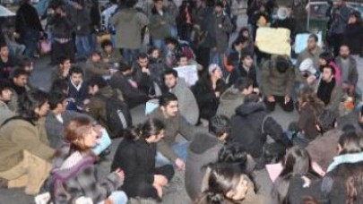 'Müşteri değil öğrenciyiz'