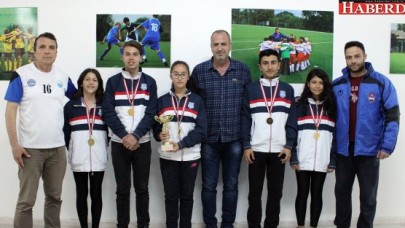 Büyükçekmeceli atletlerin büyük başarısı