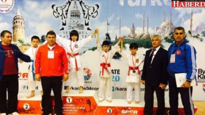 Keleş kardeşlerden çifte başarı