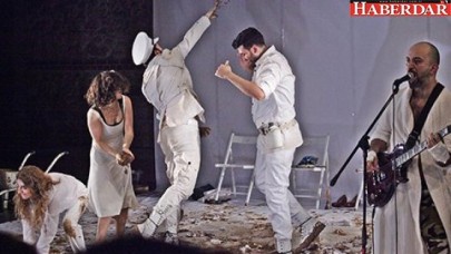 Bakırköy Belediye Tiyatrolarına dört ödül