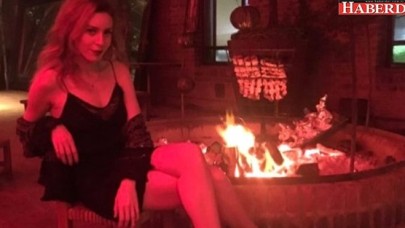 Sinem Kobalın Gecelikli Pozu Sosyal Medyada Olay Oldu