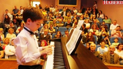 Geleceğin sanatçıları Büyükçekmece’de sahne aldı