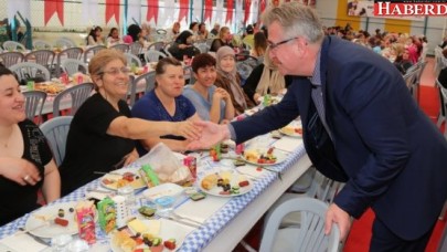 Çatalca, Anneler Gününü coşkuyla kutladı