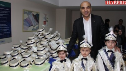 SÜNNET KIYAFETLERİ DE KİRVE KERİMOĞLU’NDAN