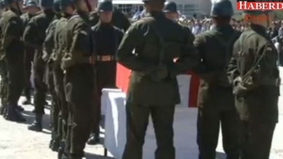 Şırnakta şehitlerimiz uğurlanıyor