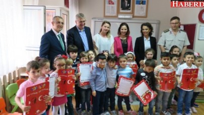 Başkan Öğrencilerin Karne Heyecanına Ortak Oldu