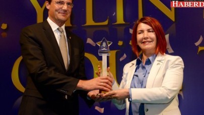 YEREL YÖNETİM ONUR ÖDÜLÜ BAŞKAN TOPRAK’A