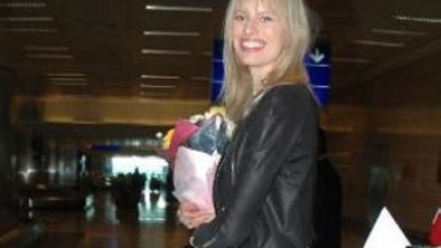 Kurkova'dan hayranlarına sürpriz