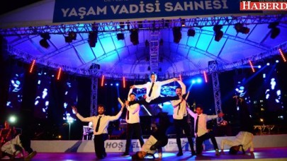 MÜZİK VE DANSIN KLASİK YORUMU BÜYÜLEDİ