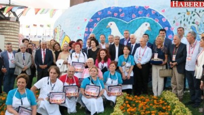 Büyükçekmece’den dünyaya barış mesajları gönderildi