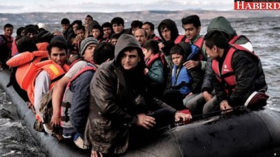 İnsan kaçakçıları 120 mülteciyi denize attı, 50 mülteci boğuldu