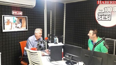 Cem Kara, “Yan yanayız ama bir arada değiliz”