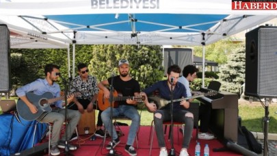 ÜNİVERSİTE GENÇLİK SPOR ŞENLİKLERİNE BÜYÜK İLGİ