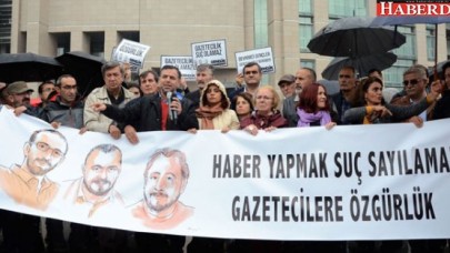 &quot;Türkiye Gazeteciler Hapishanesine dönüştü&quot;