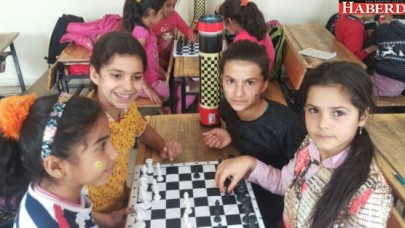 Akgün’ün eğitime katkıları Adıyaman’a kadar ulaştı