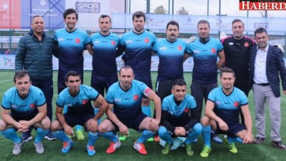 KÜÇÜKÇEKMECE BELEDİYESİ YARI FİNALDE