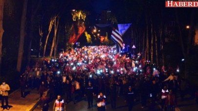 Cumhuriyet ışığı Beylikdüzünde parladı