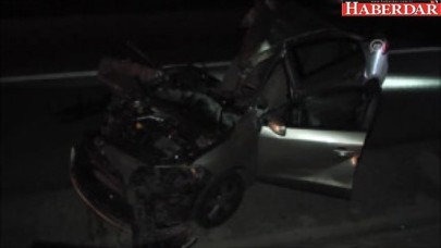 Silivride Tırla Otomobil Çarpıştı: 1 Yaralı