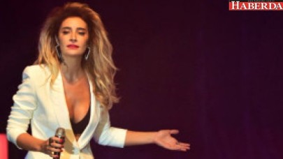 Sılanın İmza Gününde İzdiham Yaşandı