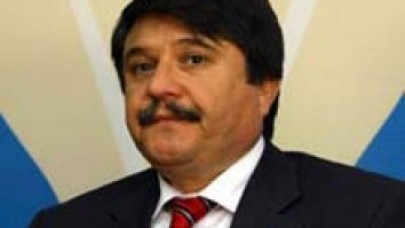 Gençlere 'Oynaşmayın' dedi