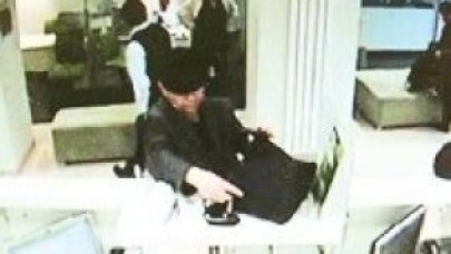 Sahte vekâletle çantayı doldurdu