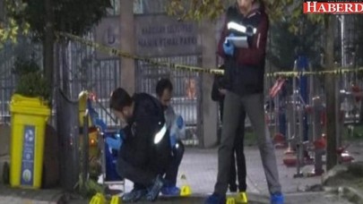 İstanbulda kafeye silahlı saldırı: Yaralılar var